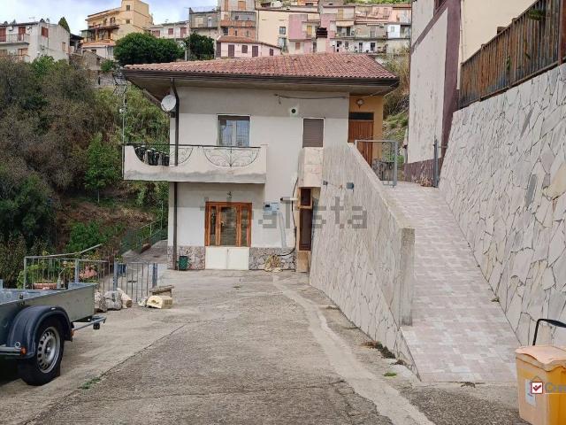 Case e ville in vendita di 120 m² in Piazza Duomo