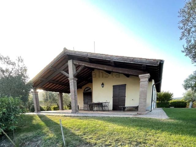 Case e ville in vendita di 120 m² in Strada Pedemontana