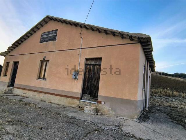 Case e ville in vendita di 120 m² in Strada Provinciale 16