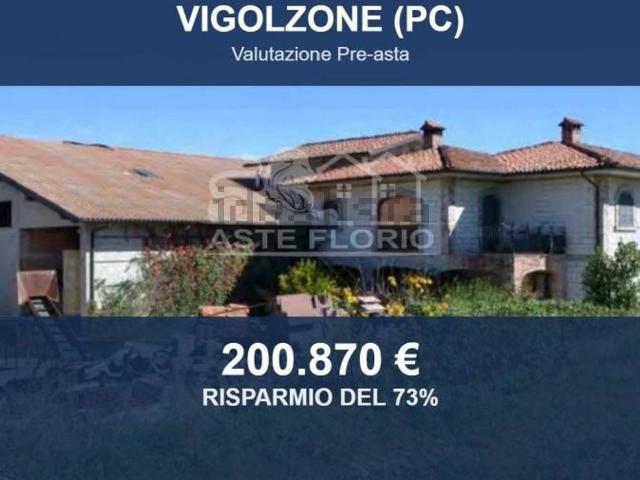 Case e ville in vendita di 1214 m² in Località Ronchi