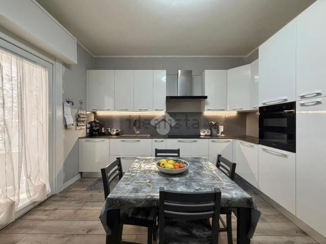 Case e ville in vendita di 121 m² in Via Valdemoneghe, 300