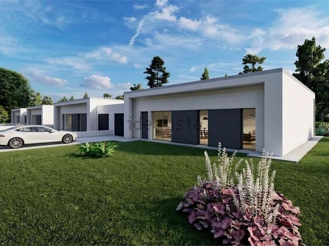 Case e ville in vendita di 123 m²