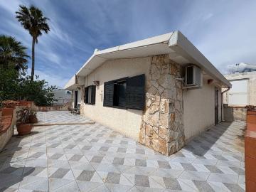 Case e ville in vendita di 123 m² in Traversa Capo Ognina
