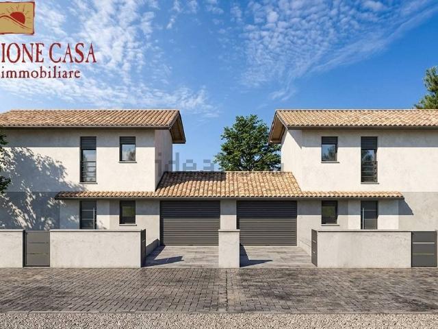 Case e ville in vendita di 123 m² in Via G. Verdi