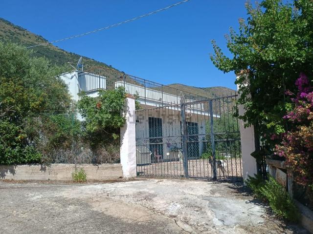 Case e ville in vendita di 124 m² in Contrada Bocca Vanelle, 1