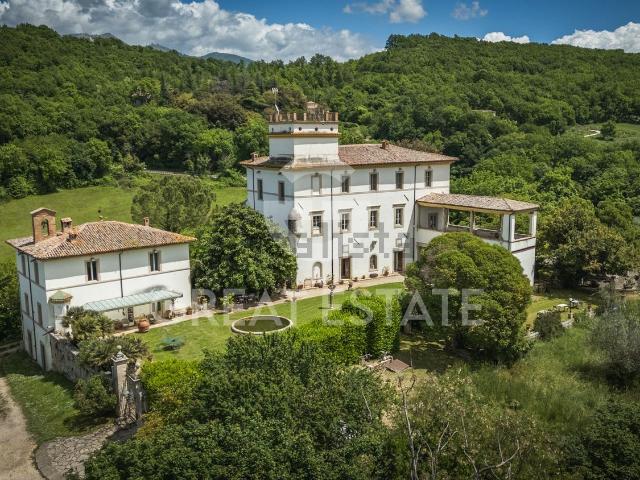 Case e ville in vendita di 1258 m² in Via Angelo Maria Ricci