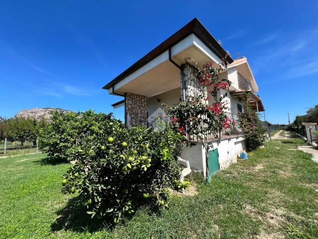Case e ville in vendita di 125 m²