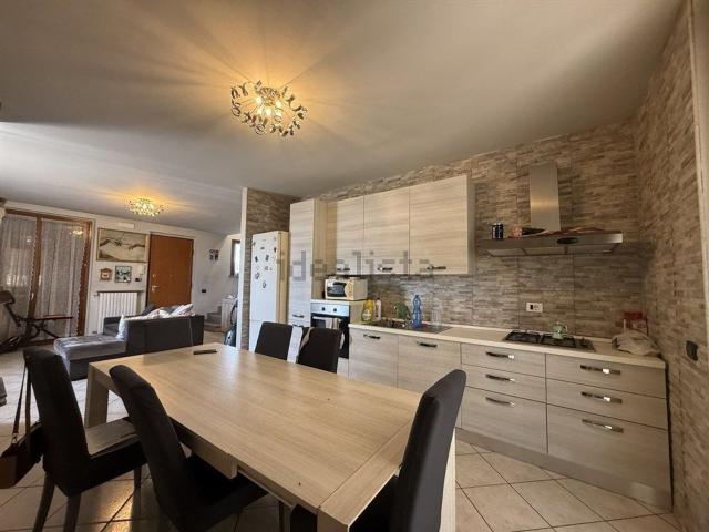 Case e ville in vendita di 125 m² in Via Arturo Toscanini, 1