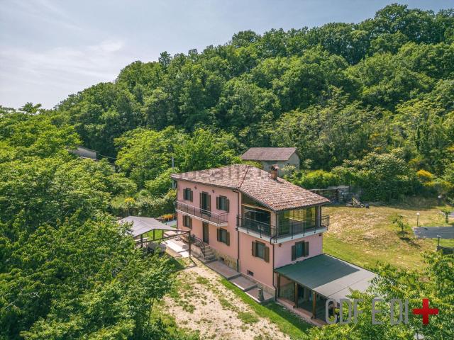 Case e ville in vendita di 125 m² in Via Gaetano Turilli