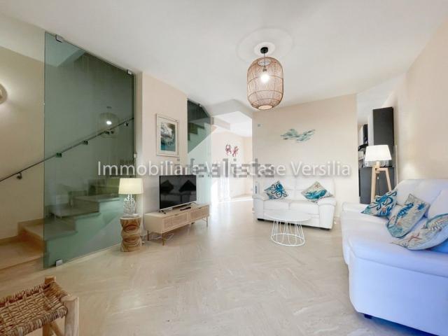 Case e ville in vendita di 125 m² in Via Genova