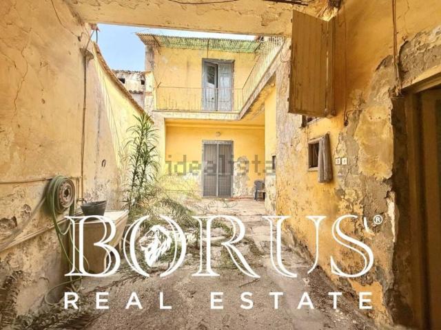 Case e ville in vendita di 125 m² in Via de Rubeis