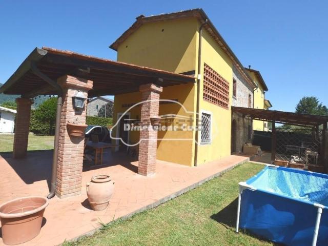 Case e ville in vendita di 125 m² in Via di Piaggiori, 115