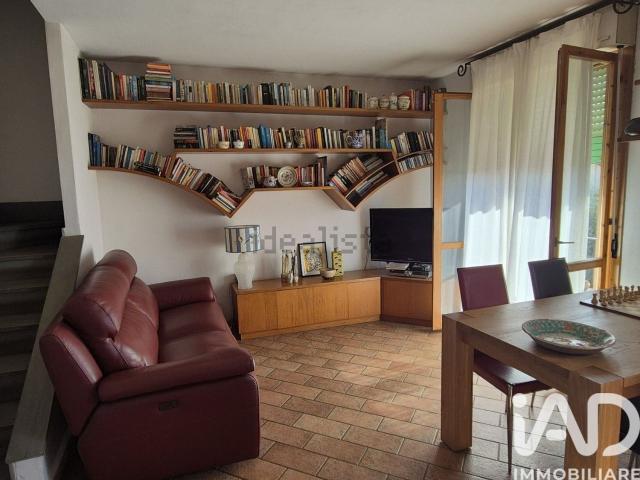 Case e ville in vendita di 125 m² in Via Potente, 68