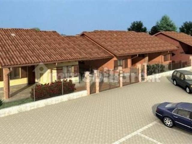 Case e ville in vendita di 125 m² in Via XXIV Maggio