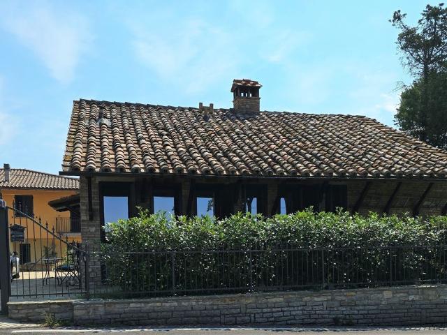 Case e ville in vendita di 126 m² in Via IV Novembre, 15