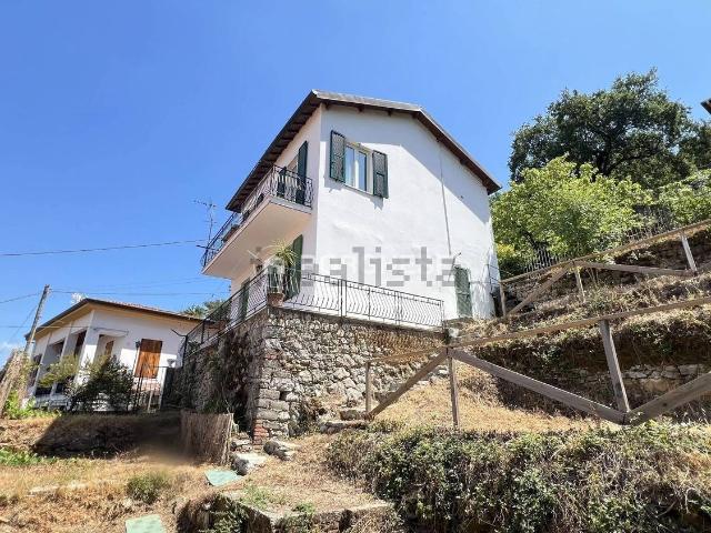 Case e ville in vendita di 127 m² in Via Franco Fanigliulo