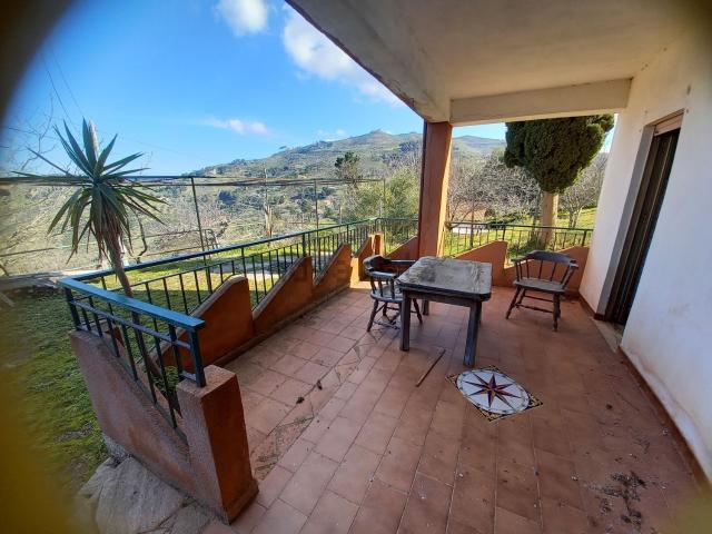 Case e ville in vendita di 127 m² in Contrada Felicita