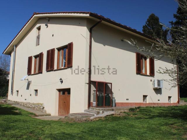 Case e ville in vendita di 128 m²