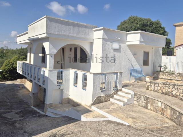 Case e ville in vendita di 128 m² in Contrada Coreggia