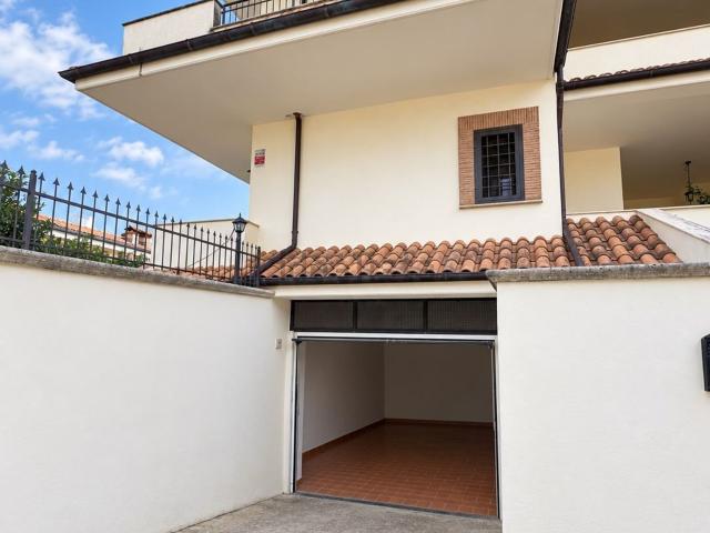 Case e ville in vendita di 130 m²