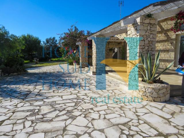 Case e ville in vendita di 130 m²