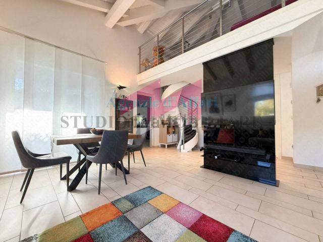 Case e ville in vendita di 130 m²