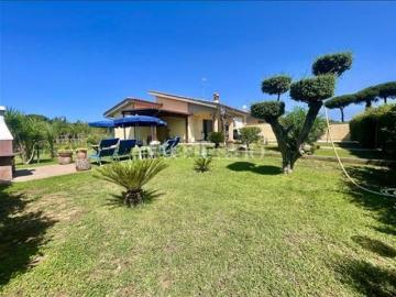 Via col Vento, Anzio, Latina Lazio - Giardino