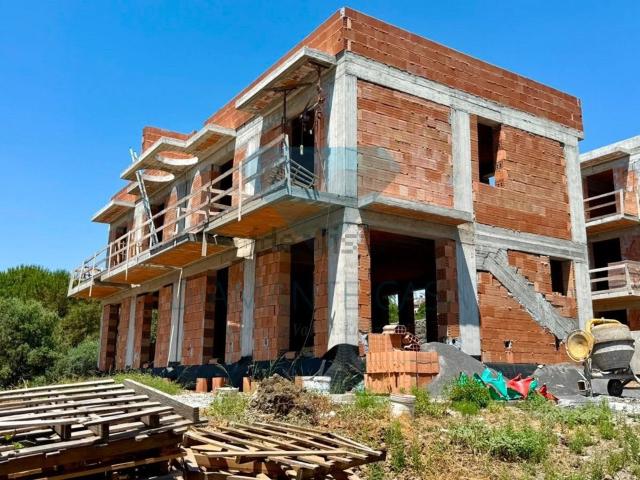Case e ville in vendita di 130 m² in Via Cristoforo Colombo