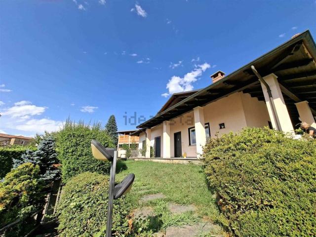 Case e ville in vendita di 130 m² in Via Antonio Gramsci, 30
