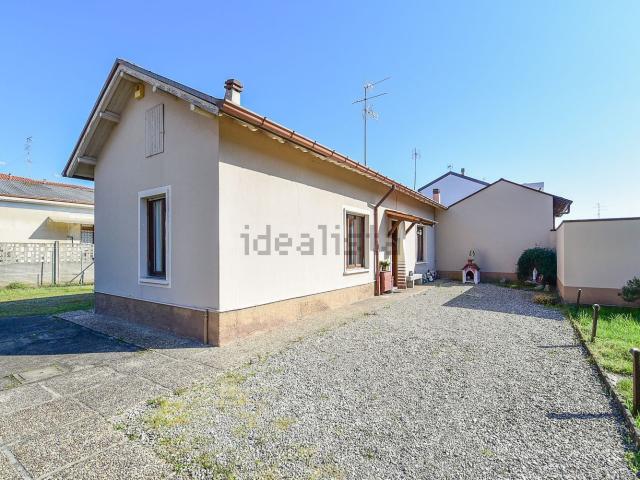 Case e ville in vendita di 83 m² in Via Aleardo Aleardi, 6