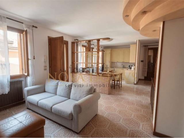 Case e ville in vendita di 130 m² in Via Giovanni Caboto