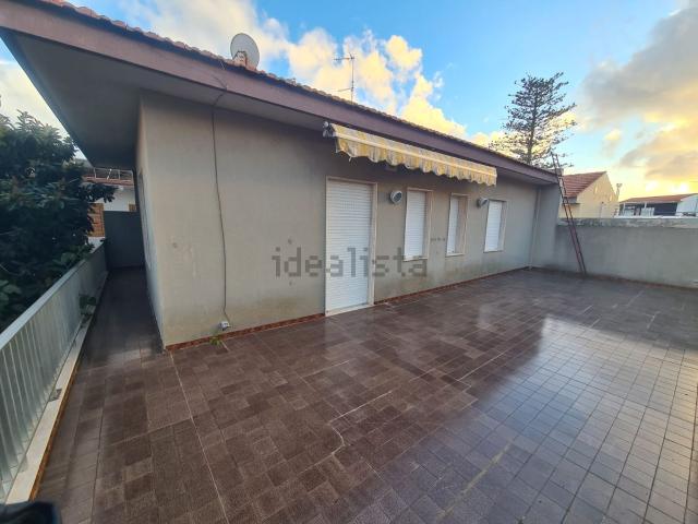 Case e ville in vendita di 130 m² in Via del Mare