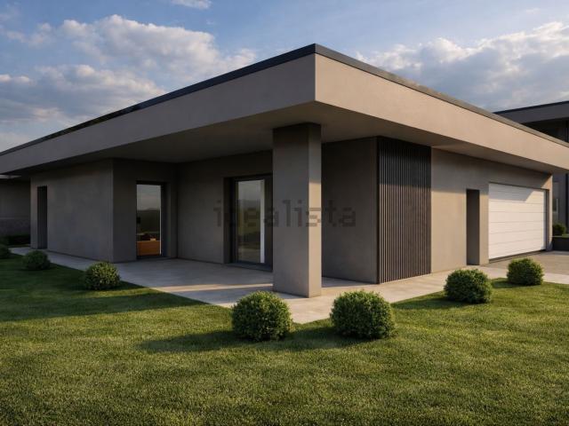 Case e ville in vendita di 130 m² in Via Fontanone