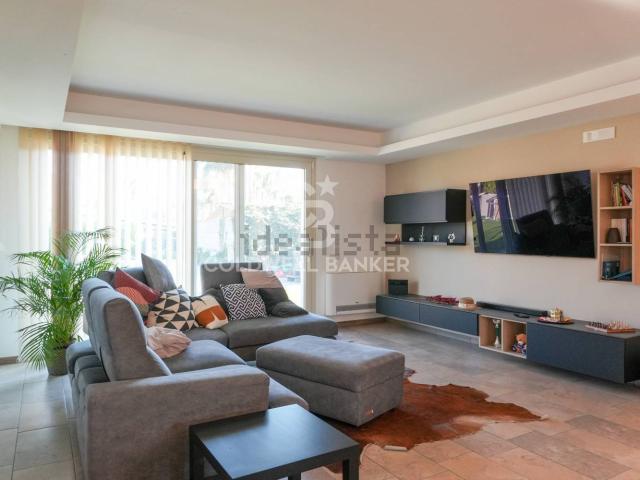 Case e ville in vendita di 130 m² in Via Fossa Lupo, 15