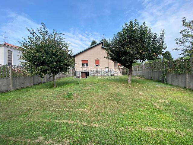 Case e ville in vendita di 130 m² in Via San Giovanni, 33