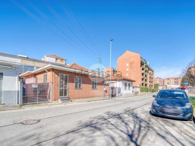 Case e ville in vendita di 90 m² in Via Stura, 18