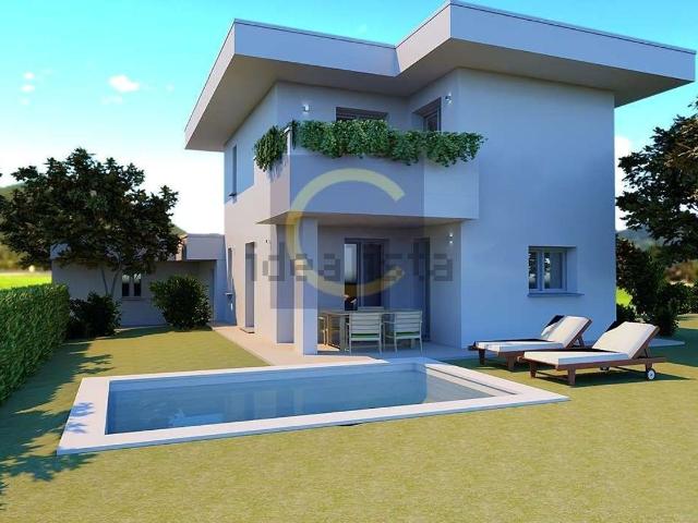 Case e ville in vendita di 130 m² in Via Papa Giovanni XXIII