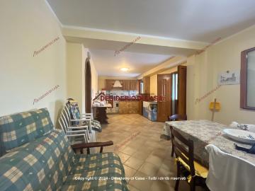 Case e ville in vendita di 130 m² in Via Piano Torre Marroia