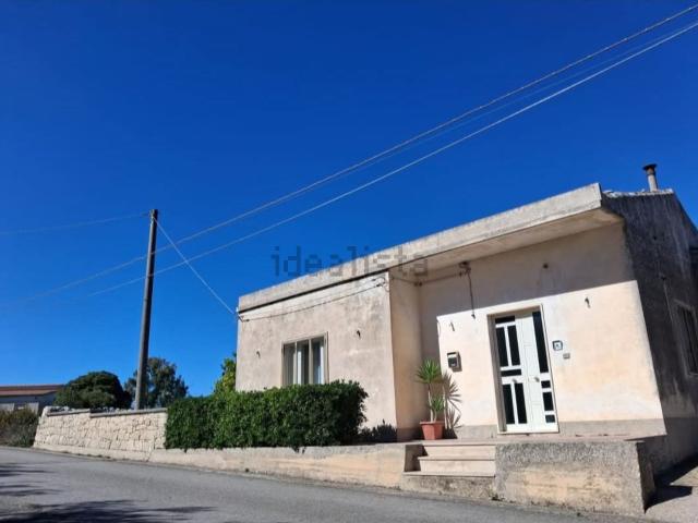 Case e ville in vendita di 130 m² in Via Vanella, 178