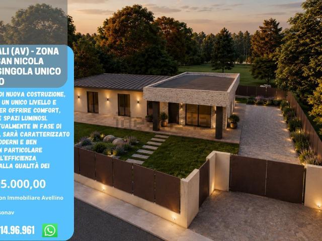 Case e ville in vendita di 130 m² in Via Variante