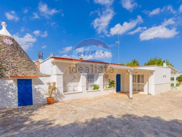 Case e ville in vendita di 130 m² in Contrada Aratico, 329
