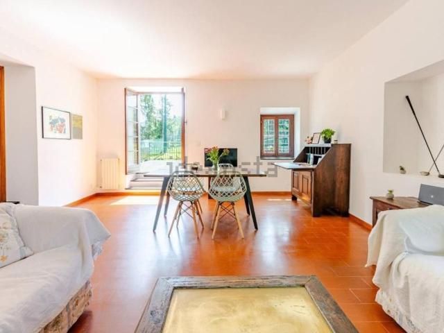 Case e ville in vendita di 131 m² in Via San Massimo, 5