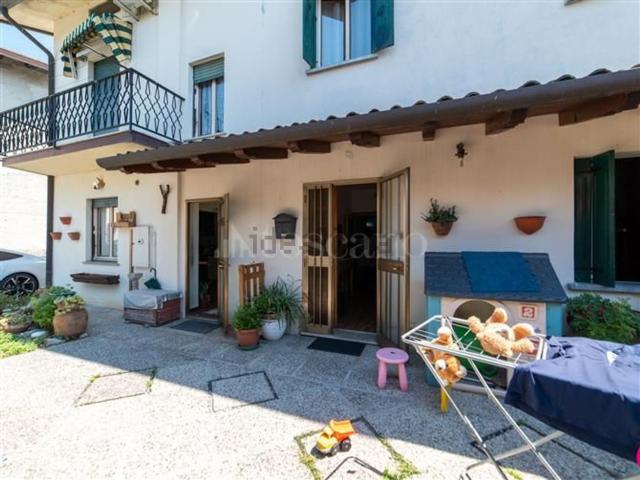 Case e ville in vendita di 131 m² in Via Prasecco