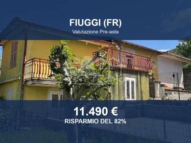 Case e ville in vendita di 132 m² in Via Strimo, 79