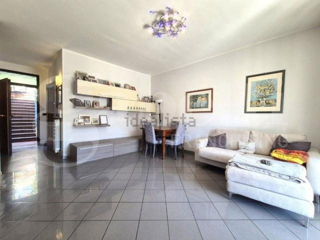 Case e ville in vendita di 132 m² in Via P. Togliatti