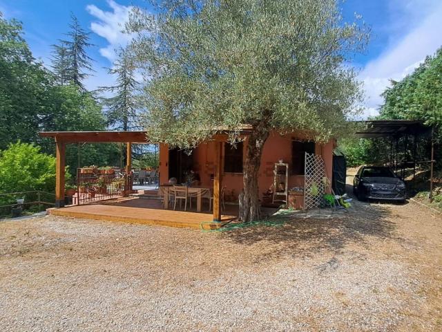 Case e ville in vendita di 133 m²