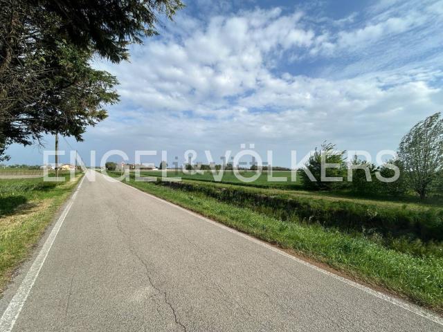 Case e ville in vendita di 133 m² in Via Pietra, 74