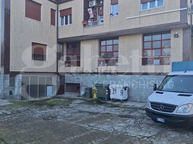 Case e ville in vendita di 1340 m² in Via Brenta, 9
