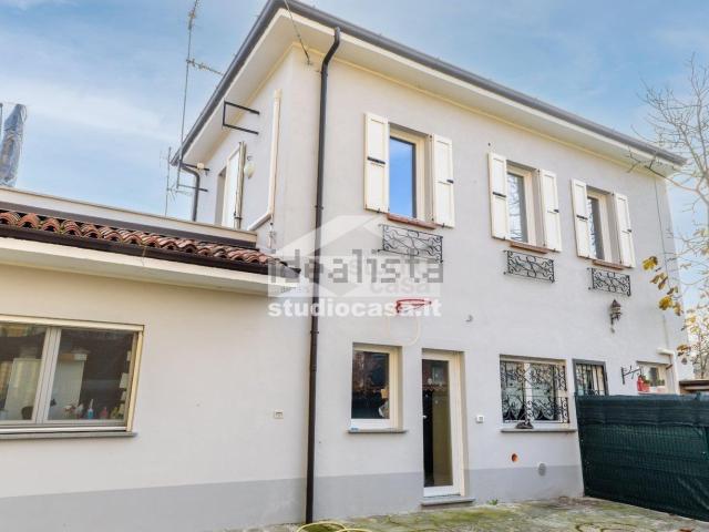 Case e ville in vendita di 134 m²