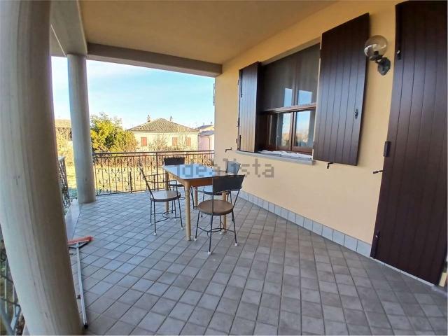 Case e ville in vendita di 135 m²